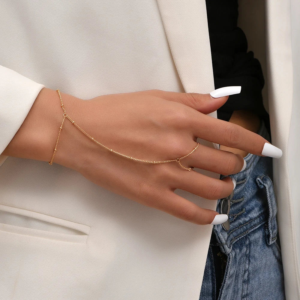 Dainty Chain Hand Harness