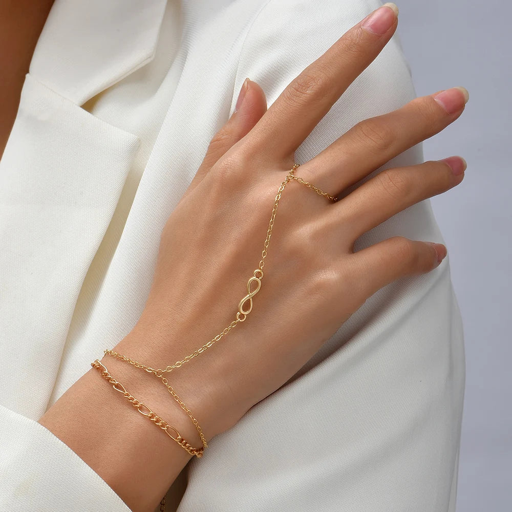 Dainty Chain Hand Harness