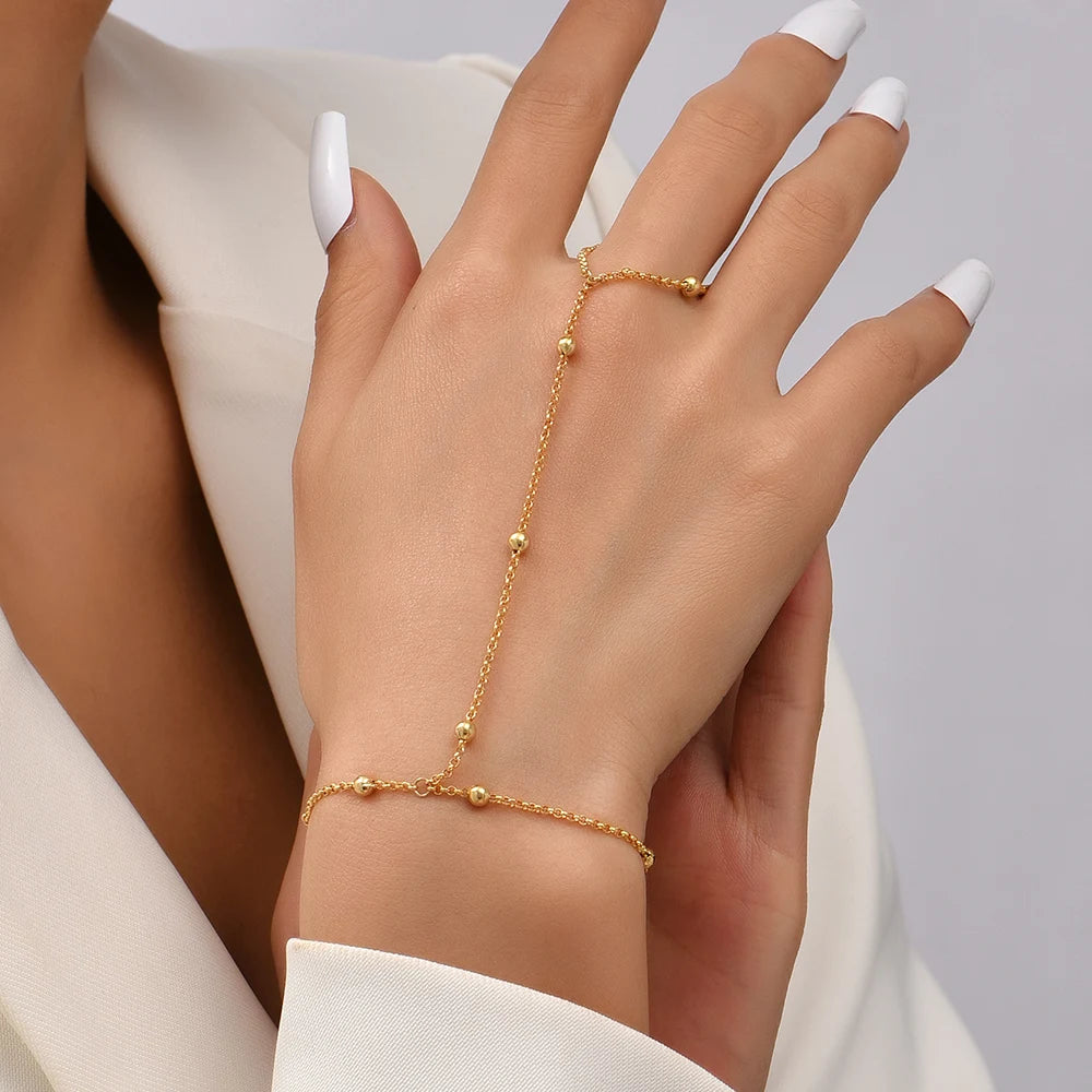 Dainty Chain Hand Harness