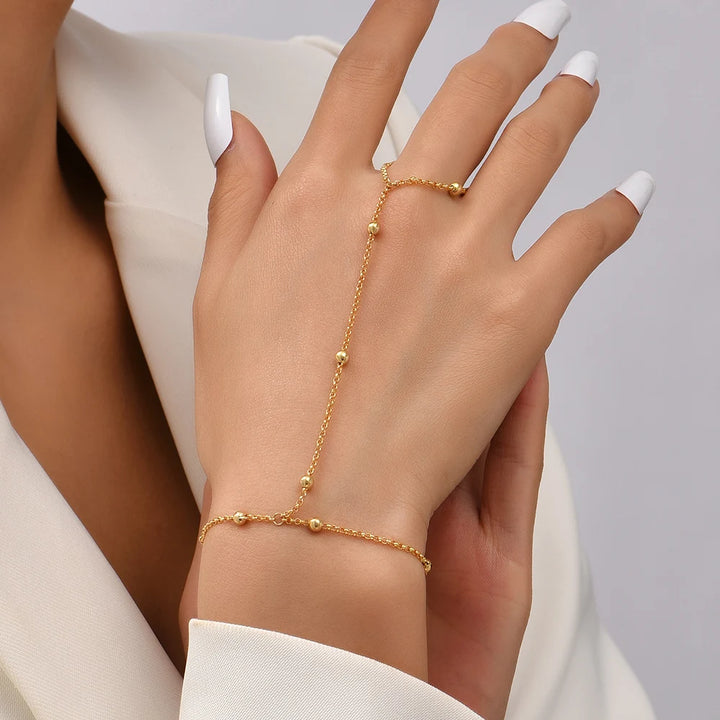 Dainty Chain Hand Harness